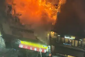 퇴근시간 서울 북창동 음식점 화재…거대 연기 확산