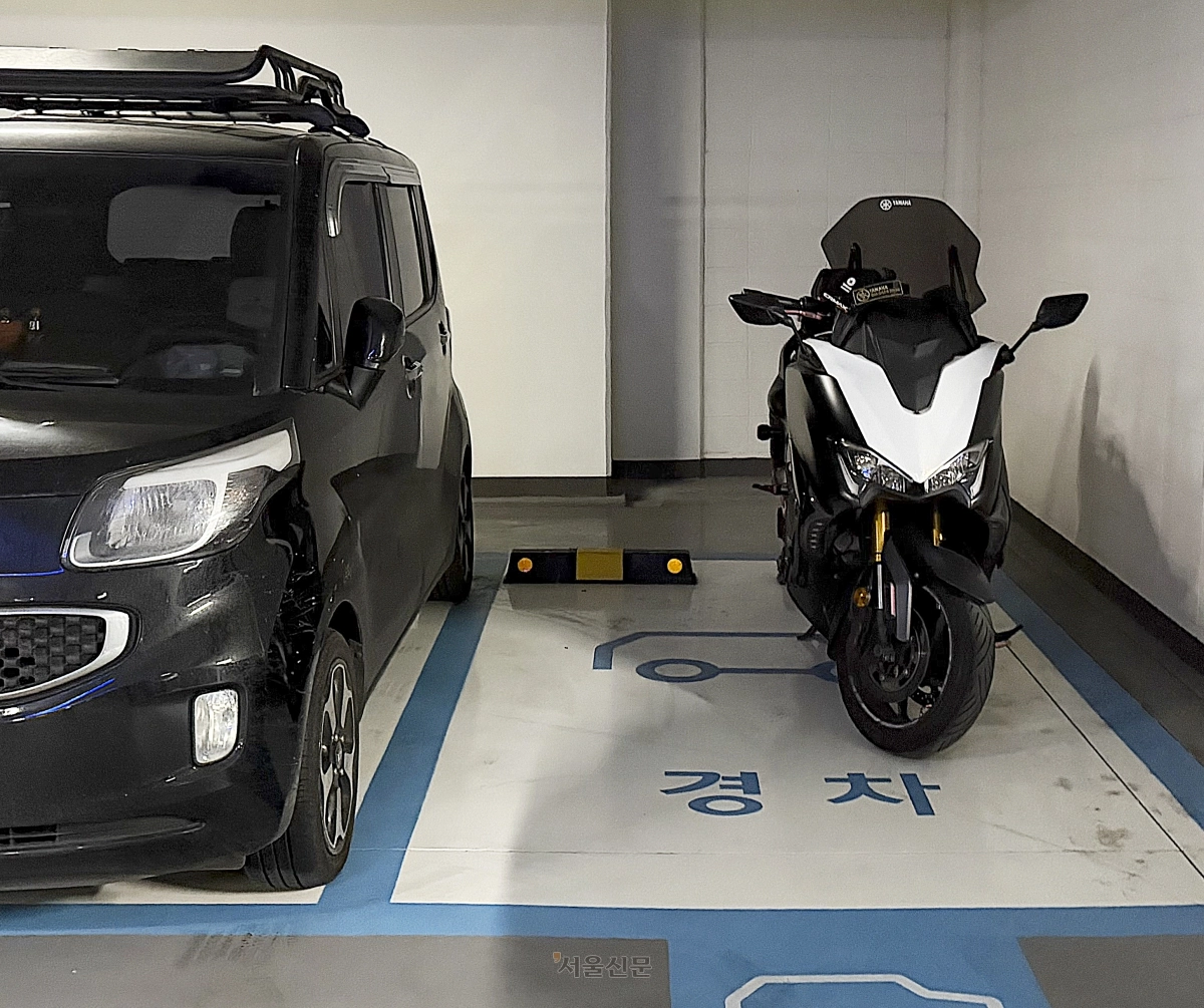 [천태만컷] 허용과 배려 사이의 충돌