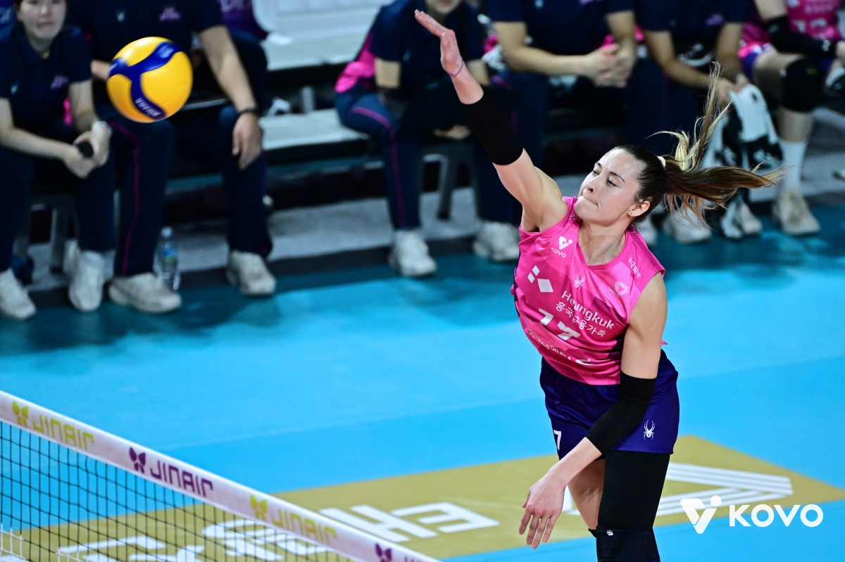 레베카 라셈이 26일 인천 삼산월드체육관에서 열린 2025~26 V리그 여자부 흥국생명과 GS칼텍스의 경기에서 스파이크를 날리고 있다. 2026.2.26 KOVO 제공