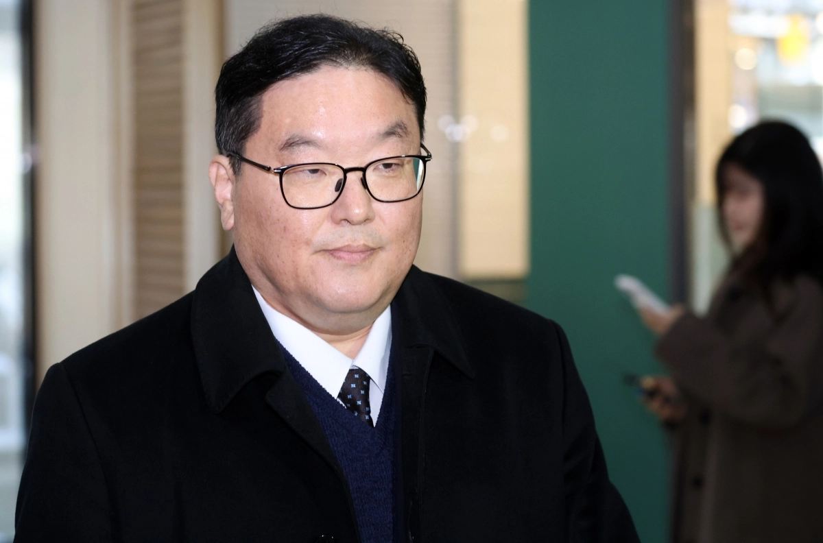 엄희준 광주고검 검사(전 인천지검 부평지청장)가 19일 서울 서초구 상설특검팀 사무실에 출석하고 있다. 뉴스1