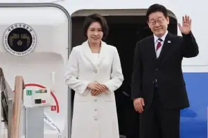 李대통령 “중동상황·경제영향 수시 보고하라…국민안전에 만전”