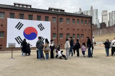 방문자 10배 늘어난 3·1절 서대문형무소…가족·장병들 “독립만세”