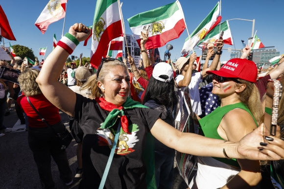 Iran regime change protest in Los Angeles