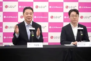 LG유플러스·LG AI연구원 ‘원팀’ 출격…“지능보다 수익” 실전형 AI 승부수[MWC26]