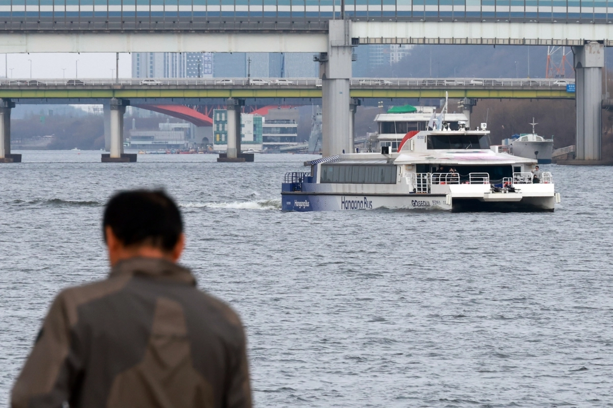 한강버스 전 구간 운항 재개