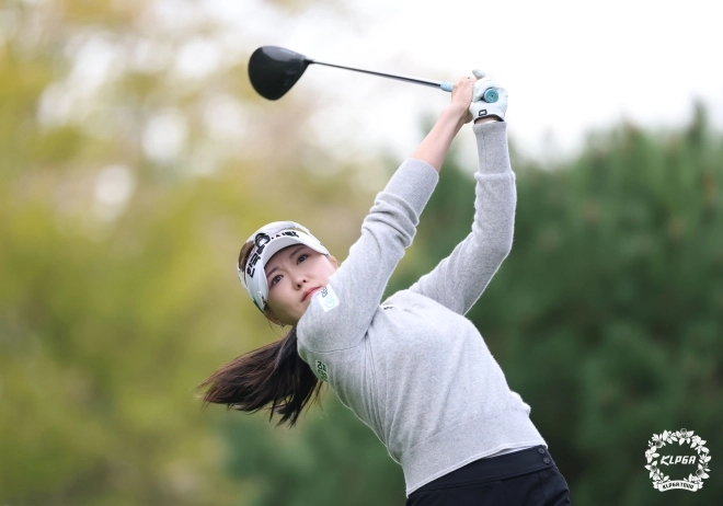 thumbnail - 한 방보다 꾸준함… KLPGA 신인왕은 ‘거북이’가 받는다