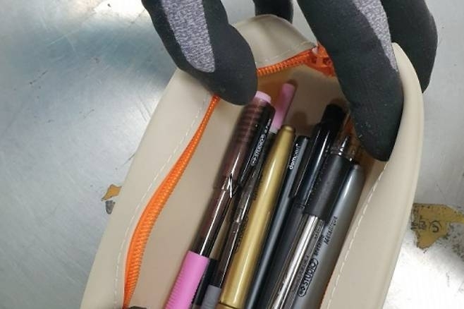 필기구 속에 위장 밀반입된 대마 카트리지. (광주본부세관 제공)