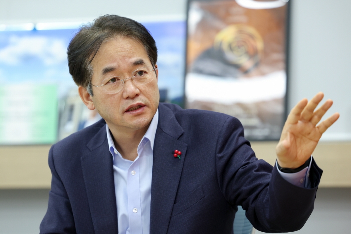 이동환 경기 고양시장이 3일 서울신문과의 인터뷰에서 지식재산권(IP)으로 날개를 달고 콘텐츠형 도시로 거듭날 고양의 청사진을 설명하고 있다. 고양시 제공