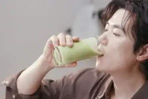 48세 김강우, 동안 비결…‘10년 삭제주스’ 2탄 레시피 공개