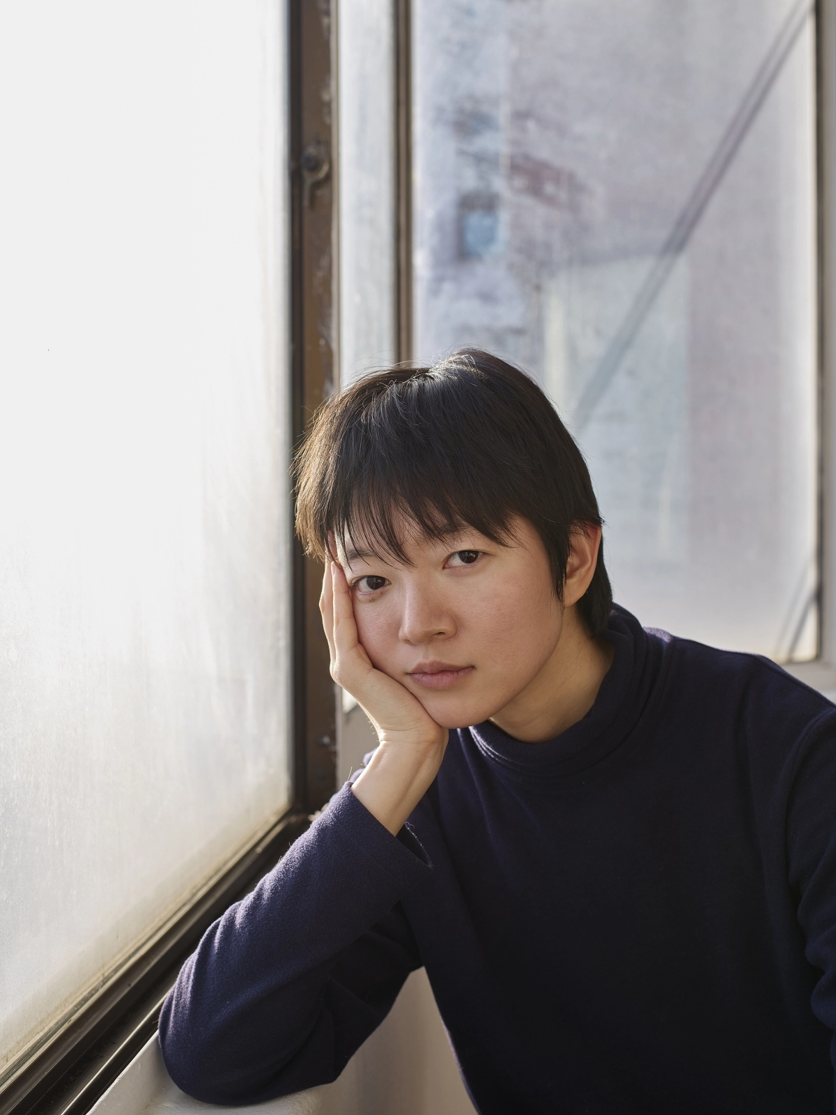 김선오 시인은 새 시집 ‘말 꿈 몸’에서 꿈과 꿈을 꾸는 몸 그리고 몸이 발화하는 말에 관해 정교하면서도 감각적인 시어를 펼쳐 보인다. ⓒ전명은