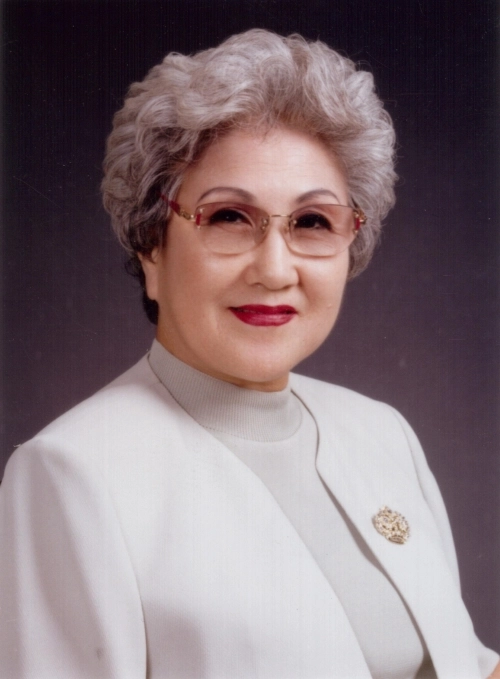 신순심 리틀엔젤스예술단 초대 단장