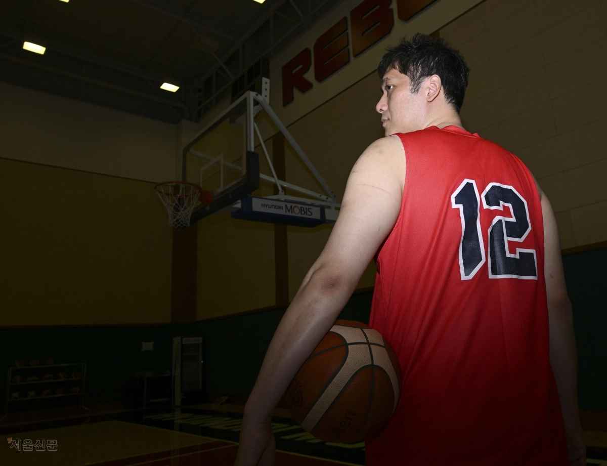 18시즌 뛰고 등번호 ‘영구결번’