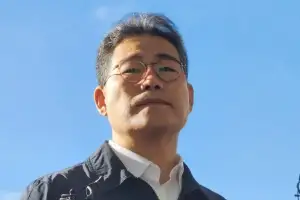 “마약 연루 의혹 ‘사실무근’”…세관 직원들, 백해룡 고소