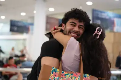 “중동 탈출 비행기표에 4000만원 냈다” 미국인은 공짜