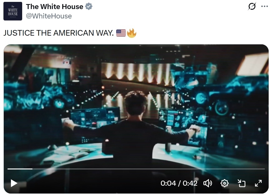 미국 백악관에서 여러 편의 할리우드 영화를 짜깁기해 만든 전쟁 홍보 영상을 공개해 온라인상에서 조롱과 비판을 받고 있다. 백악관 X 캡처