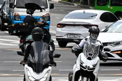 쿠팡이츠 “무료배달 확대로 점주 부담금 5% 줄어”…소상공인 “외식물가 인상 꼼수”