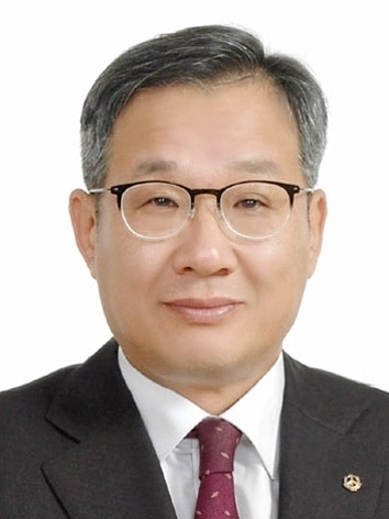 천안신협 제20대 임원선거를 통해 선출된 임원희 이사장. 천안신협 제공