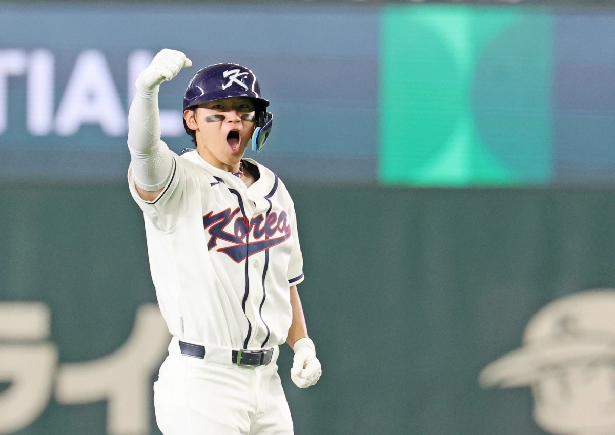 WBC C조 조별리그 3차전 대한민국과 대만의 경기에서 8회말 김도영이 동점 2루타를 친 뒤 포효하고 있다. 2026.3.8 연합뉴스