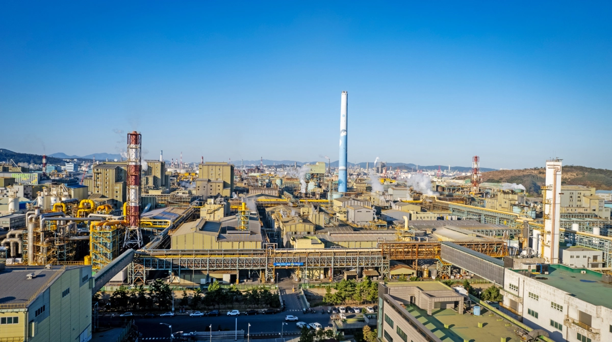 고려아연 제련소 전경. 고려아연은 ﻿미국 테네시주 클락스빌에 온산제련소의 절반 규모의 제련소를 건설할 계획이다. 고려아연 제공