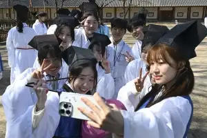 “됐어요! 조선시대 유생”… 즐거운 ‘신방례’