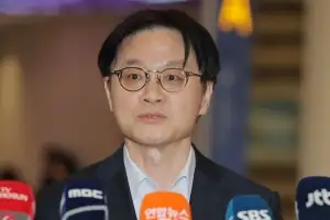 김정관 “대미투자법 통과 시 美 관세인상 없을 듯…석유 최고가격제 준비 마쳐”(종합)