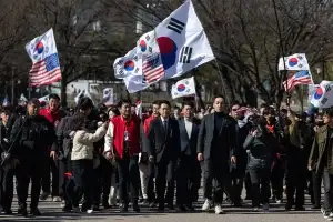 사회는 보수화되는데 ‘보수 정당’ 국힘 왜 쪼그라드나[윤태곤의 판]