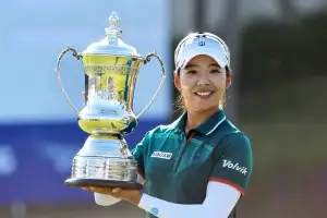 부상 투혼 이미향, 9년 만에 LPGA 정상