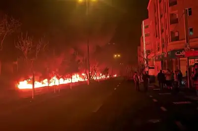 “검은 석유비가 쏟아졌다” 이란 석유·정수시설 공격받아