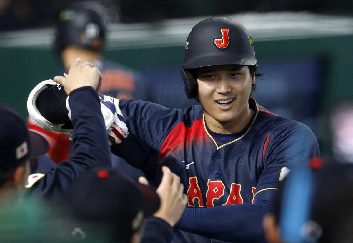 일본의 오타니 쇼헤이가 6일 일본 도쿄돔에서 열린 2026 월드베이스볼클래식(WBC) 조별 리그 C조 대만과 경기 2회 초 만루 홈런을 친 후 세리머니하고 있다. 2026.03.06 EPA 연합뉴스