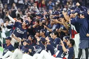 ‘경우의 수’ 뚫고 8강 진출했는데…“한국인 최악” 악플 테러, 무슨 일?