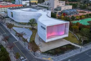 진주실크박물관, 개관 4개월 만에 관람객 2만명 돌파