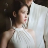 thumbnail - 아이유♥변우석, 부부케미 물씬…‘21세기 대군부인’ 커플샷 thumbnail - 아이유♥변우석, 부부케미 물씬…‘21세기 대군부인’ 커플샷