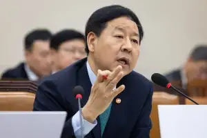 구윤철 “최고가격제 2주 단위로 시행…적정 가격은 1800원대”