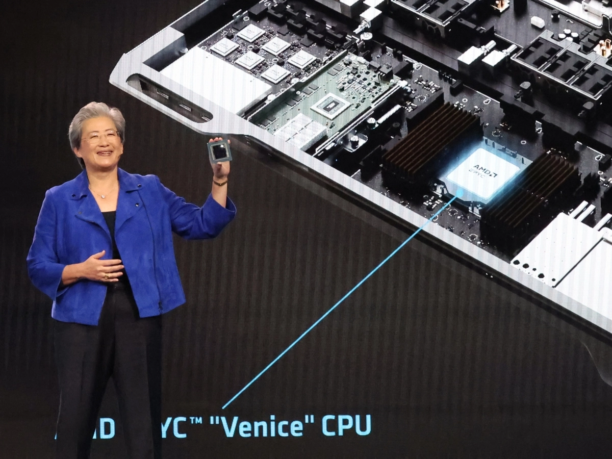 [CES 2026]새 CPU모델 소개하는 리사 수