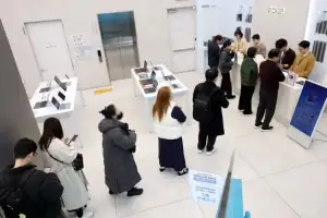 [포토] 갤럭시 S26 구매 기다리는 줄