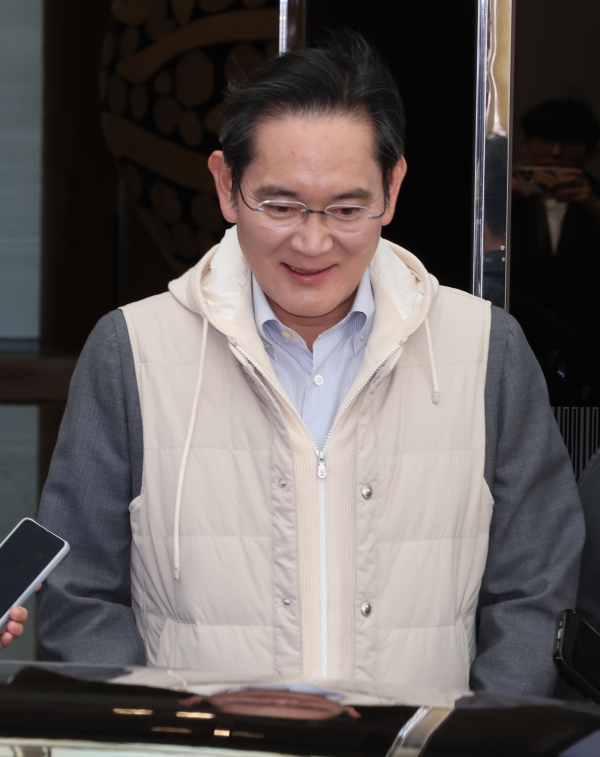 출장 마친 이재용 회장