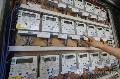 산업용 전기요금, 생산 많은 계절·시간대 최대 16.9원 인하…계시별 전기요금제 공개