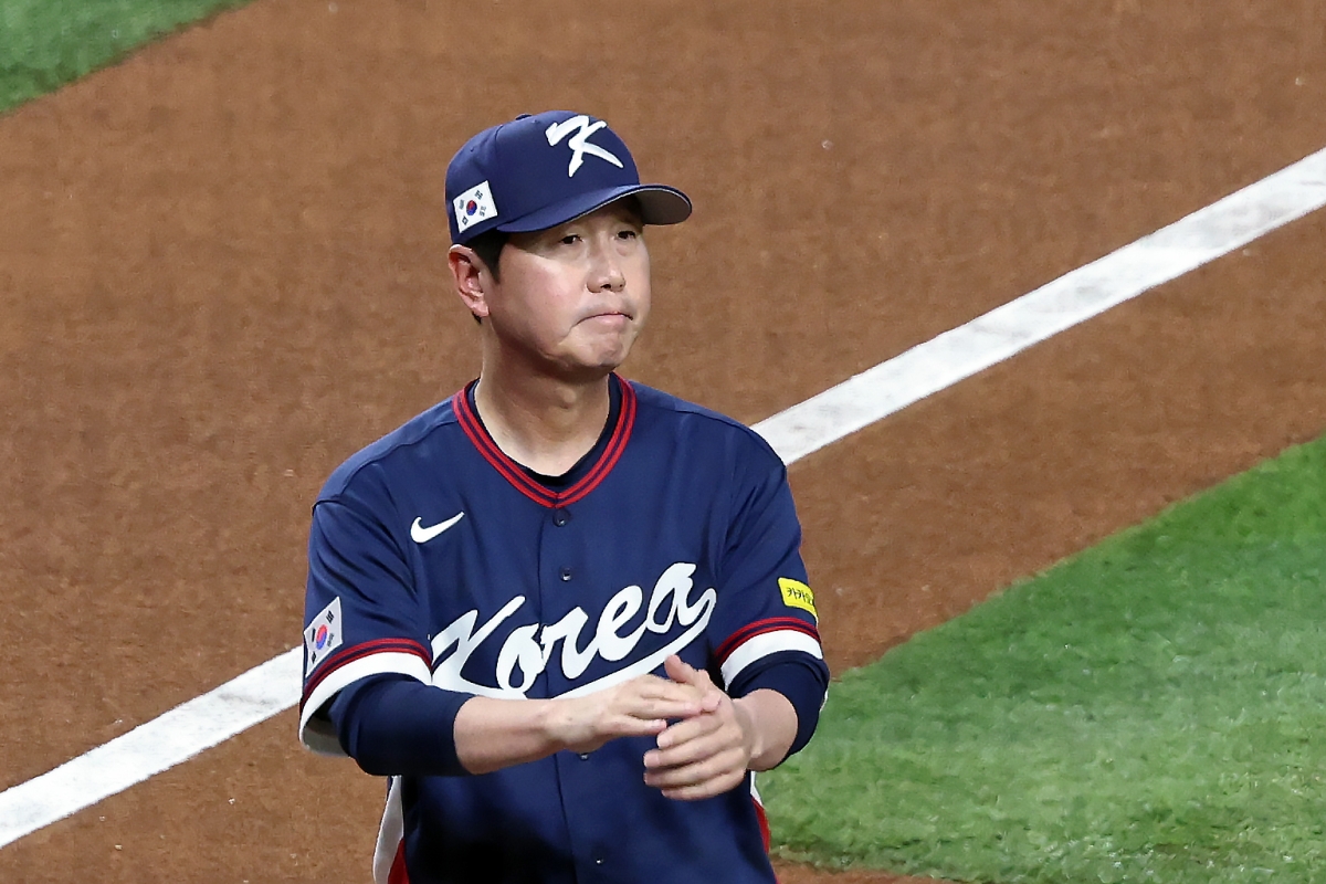 류지현 대한민국 야구대표팀 감독이 14일(한국시간) 미국 플로리다주 마이애미 론디포 파크에서 열린 2026 월드베이스볼클래식(WBC) 8강전 도미니카공화국과의 경기를 준비하고 있다. 2026.3.14 마이애미 뉴스1