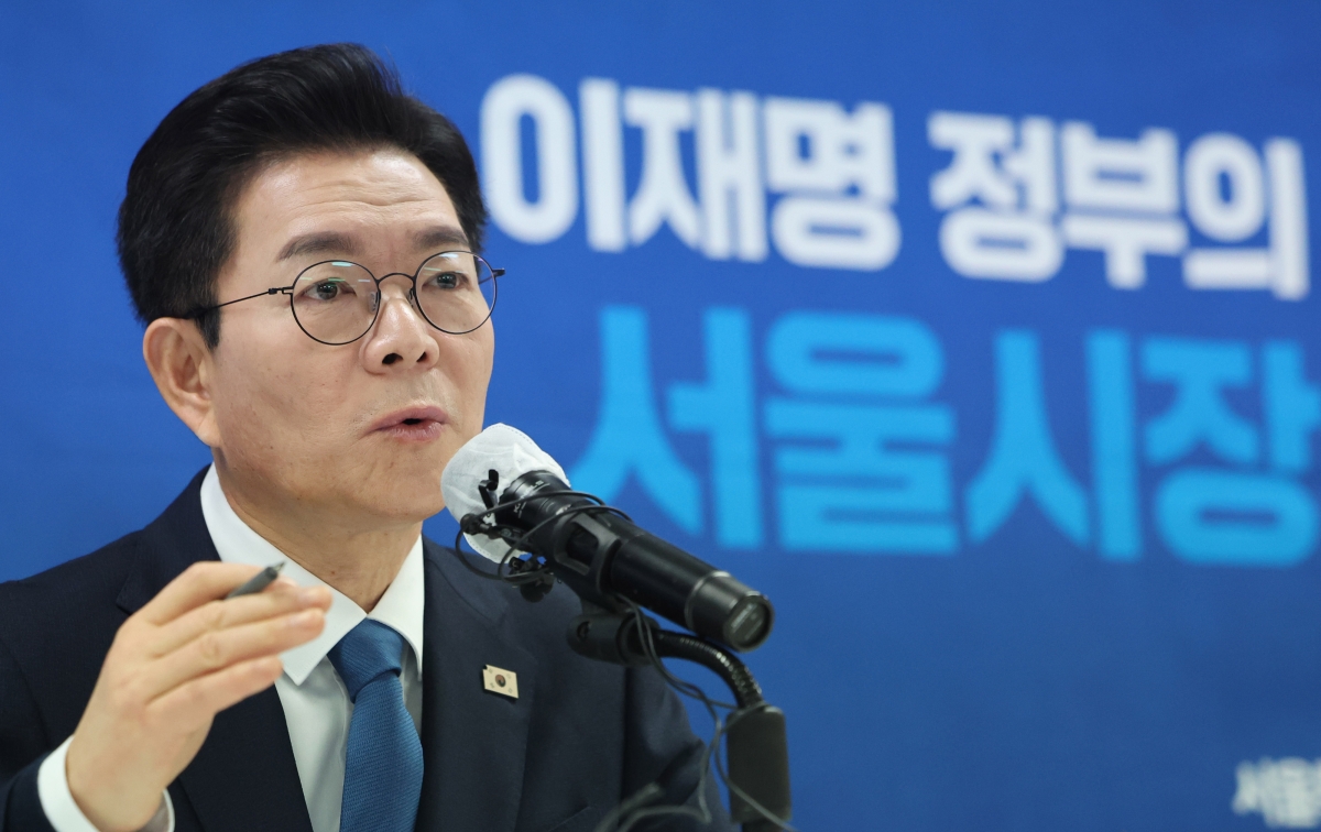 발언하는 정원오 예비후보