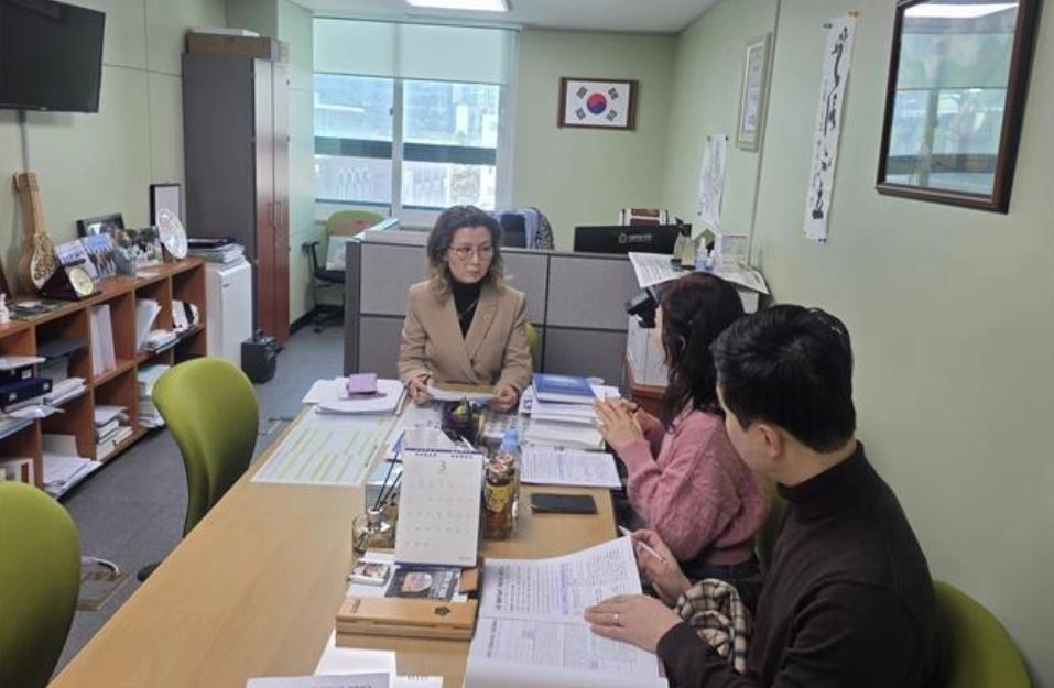 지난 13일 열린 토탈미술관 질의 부분 추가 답변 집행부 보고