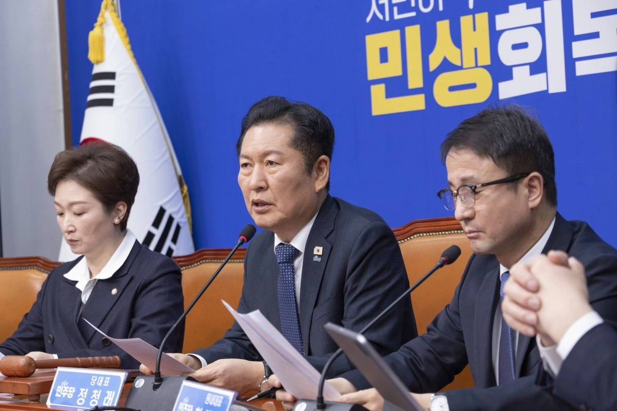 정청래 더불어민주당 대표가 16일 국회에서 열린 최고위원회의에서 발언하고 있다. 2026.3.16 연합뉴스