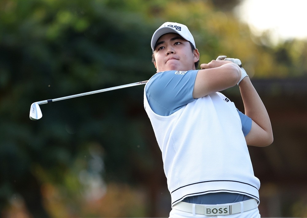 장유빈의 아이언샷. KPGA 제공.