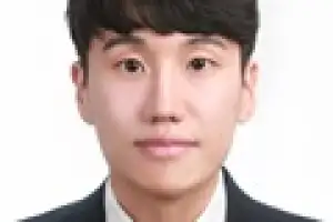 전세자금 가방 두고 지하철 탄 70대…역무원이 18분만에 되찾아