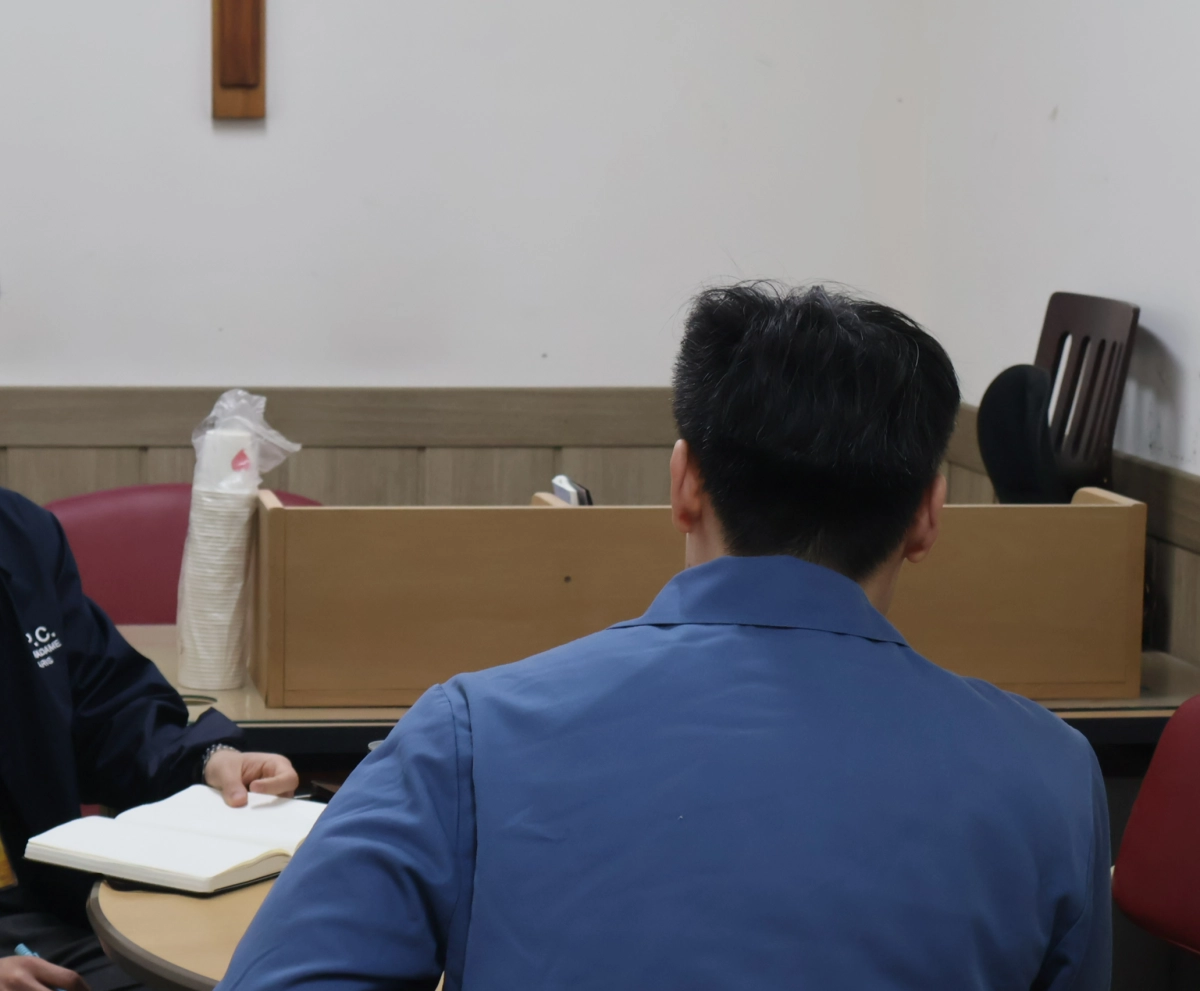 수도권의 한 교도소에서 18일 열린 ‘가족만남의 시간’ 행사에서 한 수용자가 서울신문과 인터뷰하고 있다. 법무부 제공