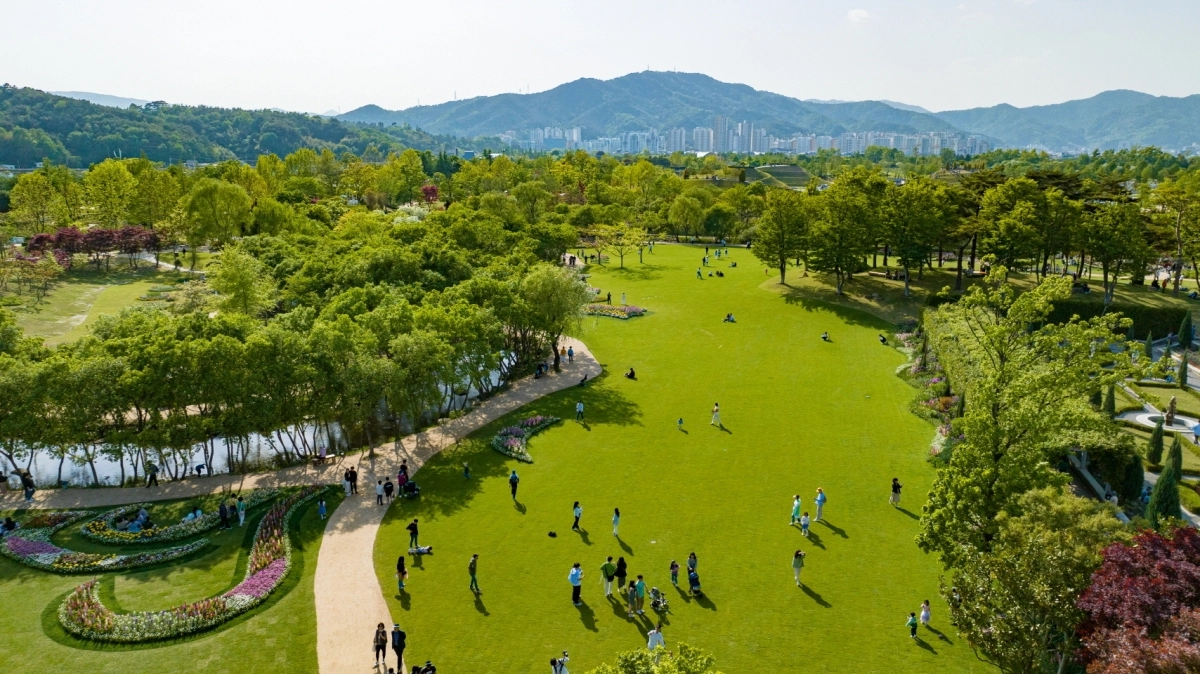 순천만국가정원 개울길 광장