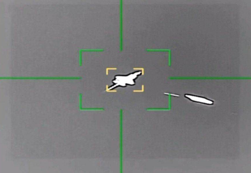 이란 이슬람혁명수비대(IRGC)는 19일(현지시간) 미군의 5세대 스텔스 전투기인 F-35 전투기를 조준 공격하는 데 성공했다고 밝혔다. 2026.3.19 이란 혁명수비대 자료