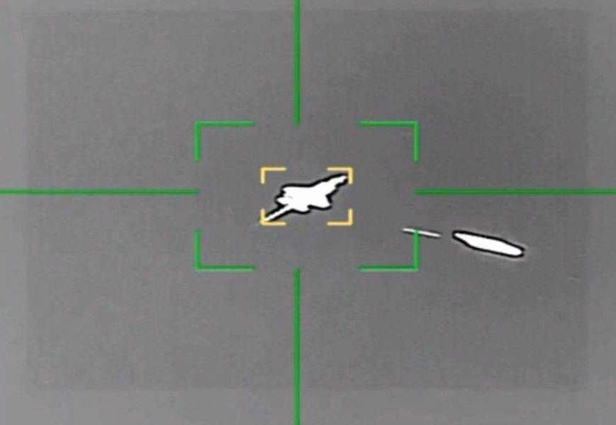 이란 이슬람혁명수비대(IRGC)는 19일(현지시간) 미군의 5세대 스텔스 전투기인 F-35 전투기를 조준 공격하는 데 성공했다고 밝혔다. 2026.3.19 이란 혁명수비대 자료