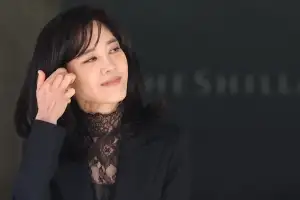 thumbnail - 앞머리 내리고 올블랙…이부진 주총 패션에 담긴 ‘변화 메시지’