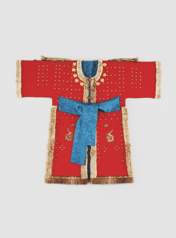 국가민속문화유산으로 승격 지정된 온양민속박물관의 갑옷과 투구, 갑주함. 아산시 제공