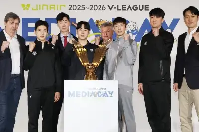 8개 배구팀 “챔피언은 나야 나!’ 봄 배구 출사표